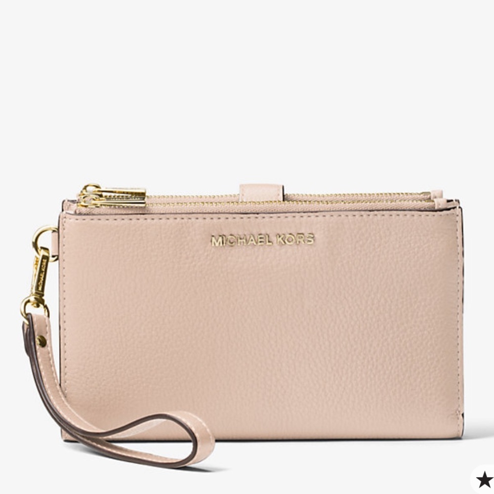 MICHAEL KORS Adele Leather Smartphone Wallet Double Zip wristlet 
Soft Pink 
NWT